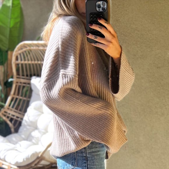 NWOT Reformation Fantino Cashmere Collared Cardigan in Oatmeal - Picture 7 of 8